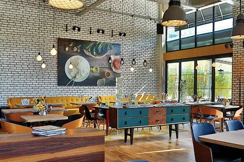 Restaurant Dekorasyon